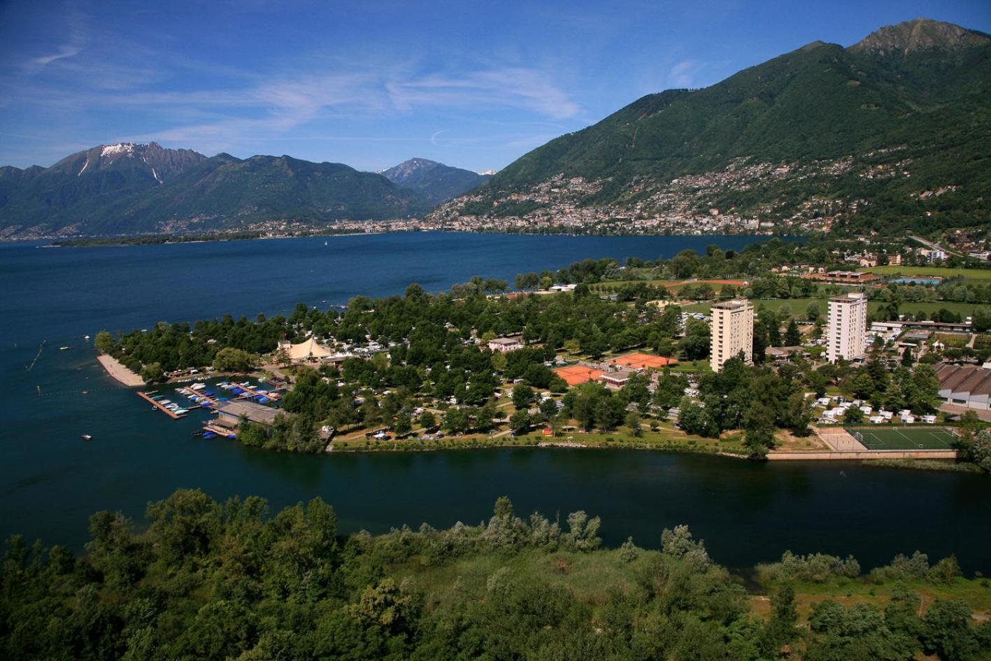 Hotel Village Campofelice Tenero-Contra Kültér fotó